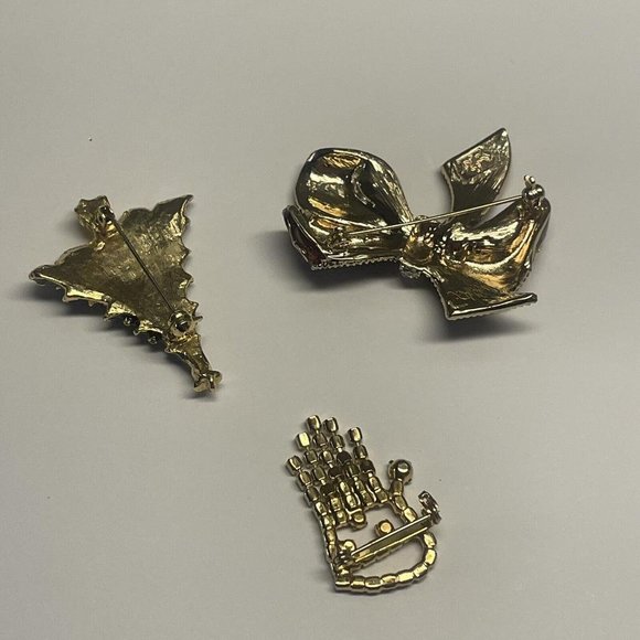 Lot Of 3 Vintage - Modern Gold Tone Brooch Pins Christmas Holiday Tree Santa Etc - Picture 9 of 12